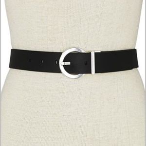 Calvin Klein Black Round Belt SZ L